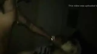 صديق ابي ينيكني ببيته